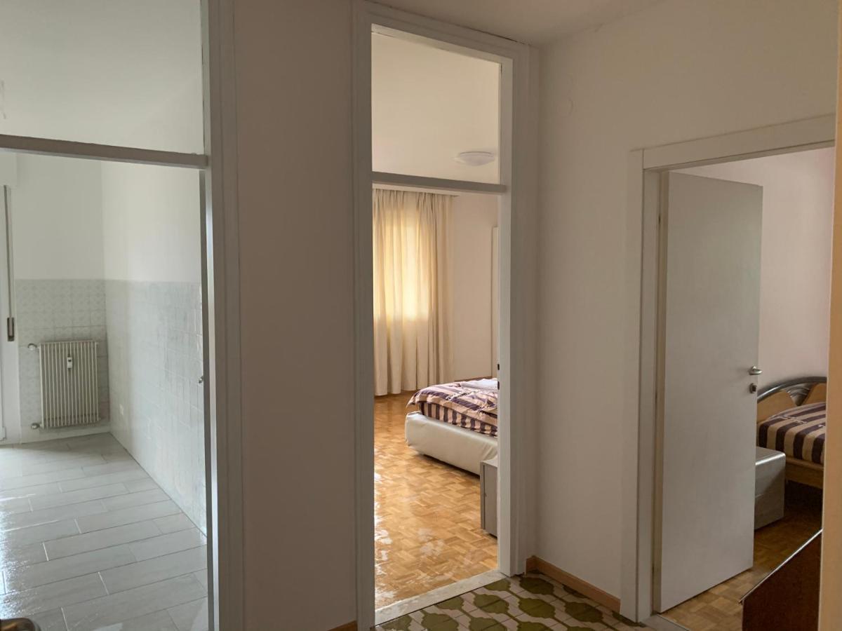 Appartamento Bolzano - Vittorio Veneto - Parcheggio Incluso Exteriör bild